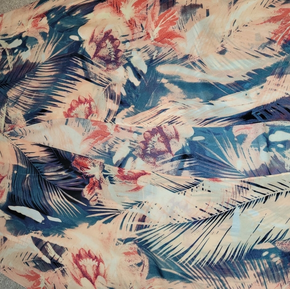 Guess Halter Dress Floral Multi Sz M - Picture 8 of 10